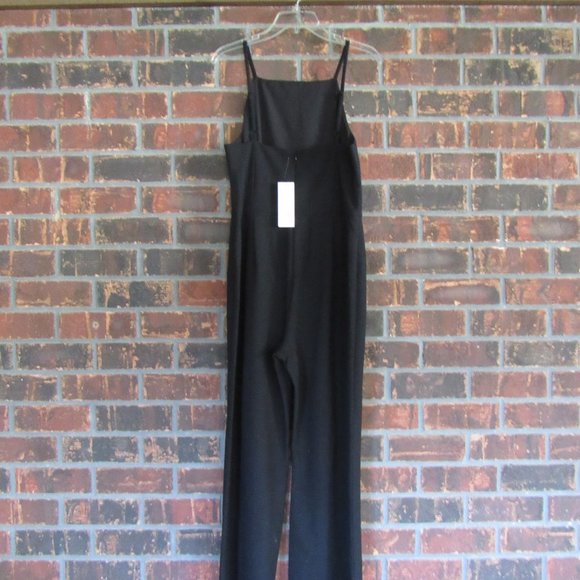 French Connection FT Whisper Square Neck Jumpsuit. - Picture 2 of 4
